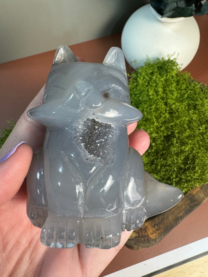 Druzy Blue Agate Fox Carving